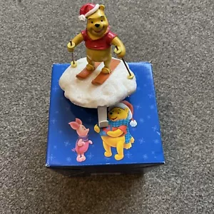 Walt Disney - Winnie The Pooh Santa Esquí - Medias de Navidad Soporte - Imagen 1 de 7