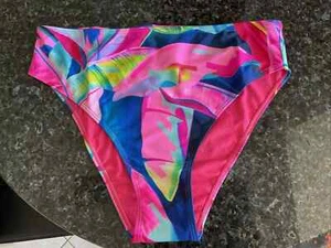 Pantalones de bikini Simply Be rosa estampado azul talla 18 - Imagen 1 de 2