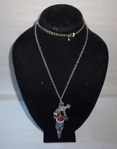 Silberfarbene Kreuz Totenköpfe Harz Hänger Kette einzigartige Mode Halskette-FN0194 - Bild 1 von 4