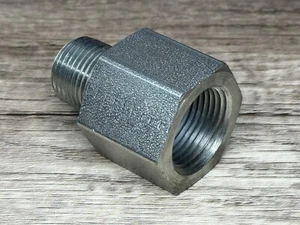 PARKER 3/4 X 1/2 FG-S Expander Adapter, Steel, 3/4 MNPT x 1/2 FNPT - Picture 1 of 3