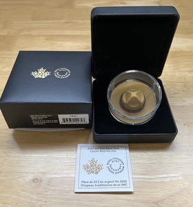 2020 $25 1.5 oz Fine Silver Coin Classic Mountie Hat Royal Canadian Mint OGP/COA - Picture 1 of 8