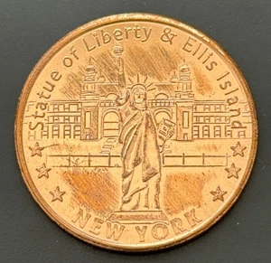 Estatua de la Libertad Ellis Island Nueva York Regalo de Francia Inmigrantes Ficha Medalla - Imagen 1 de 2