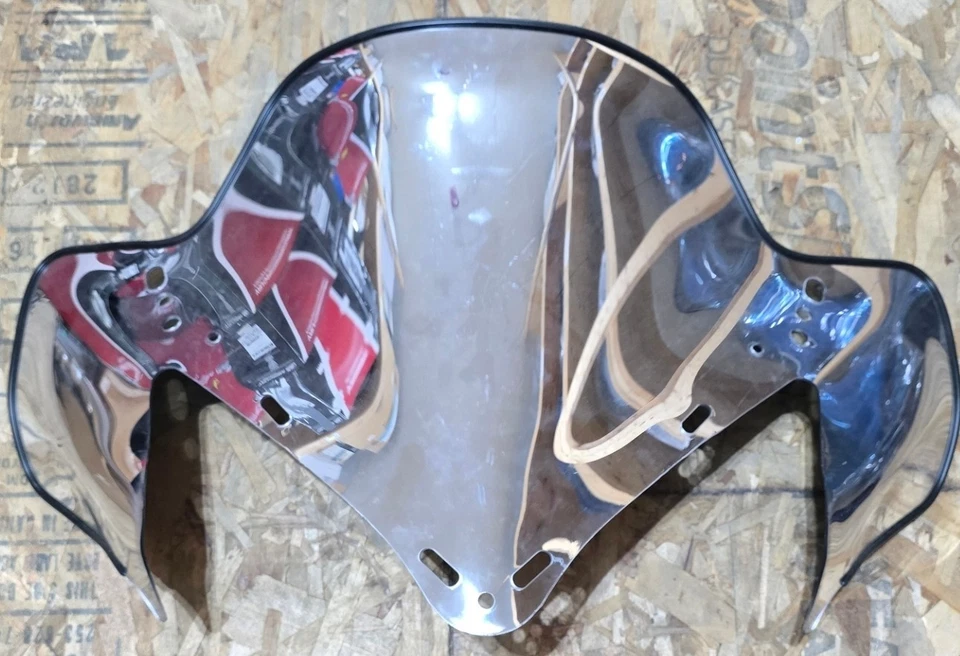 Parabrisas Yamaha RS Vector GT - Alto 16,5′′ Acabado Cromo Estilo OEM Foto 1 de 1