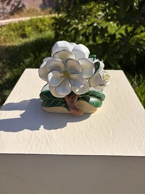 Servilletero de cerámica fina pintado a mano KMC Magnolias firmado Foto 1 de 4