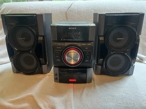 SONY MHC-EC79i MINI HIFI CD AM/FM PC IPod docking stereo testato FUNZIONANTE - Foto 1 di 14