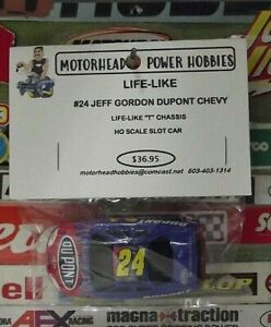 LIFE-LIKE, #24 JEFF GORDON DUPONT CHEVY HO SLOT CAR With "T" CHASSIS