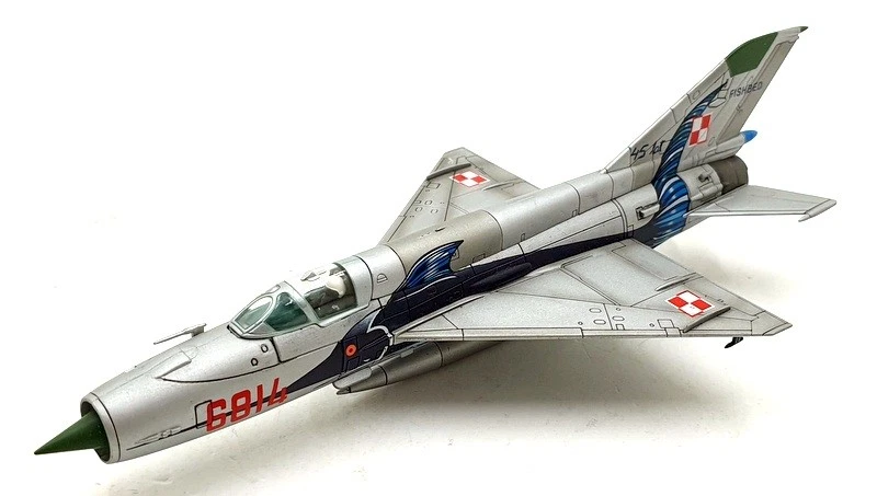 Hobby Master escala 1/72 Diecast HA0103 - Mig-21 MF Fuerza Aérea Polaca Big fish Foto 1 de 4