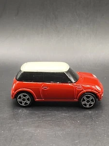 Maisto Mini Cooper Red Car Diecast Collectible Toy Car - Picture 1 of 5