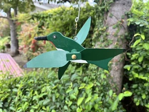 HUMMINGBIRD WHIRLIGIG WIND POWERED YARD ART - Picture 1 of 13