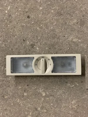 LUZ INTERIOR RYA9U 2013 Volkswagen Jetta - Imagem 1 de 4