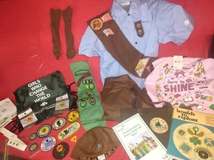 Vintage & New Lot of Girls Scout & Brownies Uniform, Patches, Pins, Collectibles - Picture 1 of 10