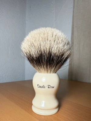 Cepillo de afeitar Savile Row Finest Silvertip Badger en excelente estado, 28 mm Foto 1 de 4