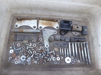 Honda SL125 H20980 1971) miscelánea bicicleta pernos piezas soportes soportes  Foto 1 de 4