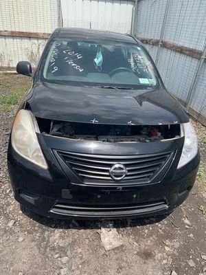 Espejo puerta lado pasajero derecho nissan versa 12 13 14 Foto 1 de 4