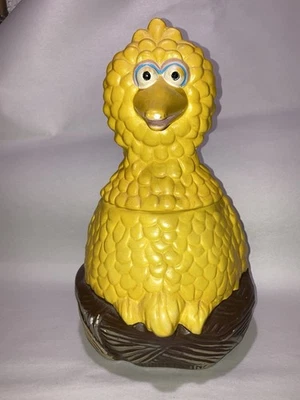 Vintage Muppets Inc Sesame Street Big Bird Ceramic Cookie Jar - Image 1 of 4