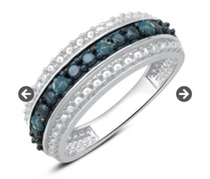 Women’s 14k White Gold CTW BLUE DIAMONDS Size 7 - Picture 1 of 3