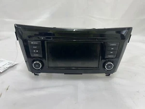 2018-2020 Nissan Rogue AM-FM-CD Radio Single Disc Receiver Display Screen OEM - Bild 1 von 3
