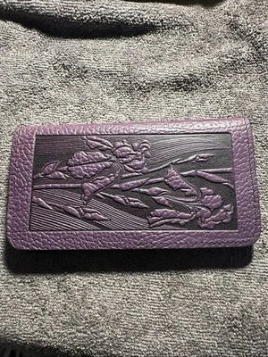 Cubierta de chequera de cuero morado diseño de flores Oberon ¡¡BONITA!! Nuevo sin caja Foto 1 de 4