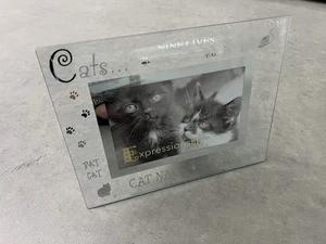 Sixtress Glass 5x7 “CAT” Photo Frame with Mirror Accents. Cat theme. NEW. Gift. - Picture 1 of 7