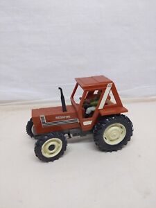  Britains Hesston Fiat 880DT Tractor Farm Toy 1/32 Scale