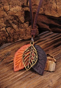 Marrón Genial Surfer Lindo Hoja Colgantes Cuero Cordón Ajustable Collar Hombres Mujeres - Imagen 1 de 4