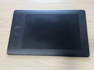 Wacom PTH-651 Intuos Pro Grafiktablett Zeichnen Medium getestet ohne Stift - Bild 1 von 24