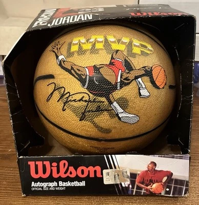 Wilson Michael Jordan Autógrafo MVP Baloncesto Talla Oficial En Caja Original Foto 1 de 4