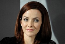 Annie Wersching Pink Lips 8x10 Picture Celebrity Print