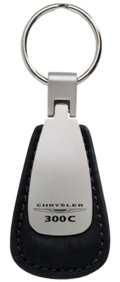Llavero lágrima cuero Chrysler 300C Foto 1 de 2