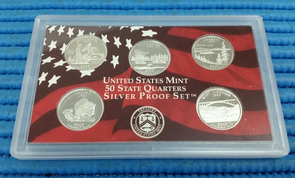 2005 S United States Mint 50 States Quarters Silver Proof Coin Set - Image 1 of 2