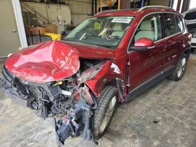 14 - 15 VOLKSWAGEN TIGUAN Engine Brain Box E798570 - Image 1 of 4