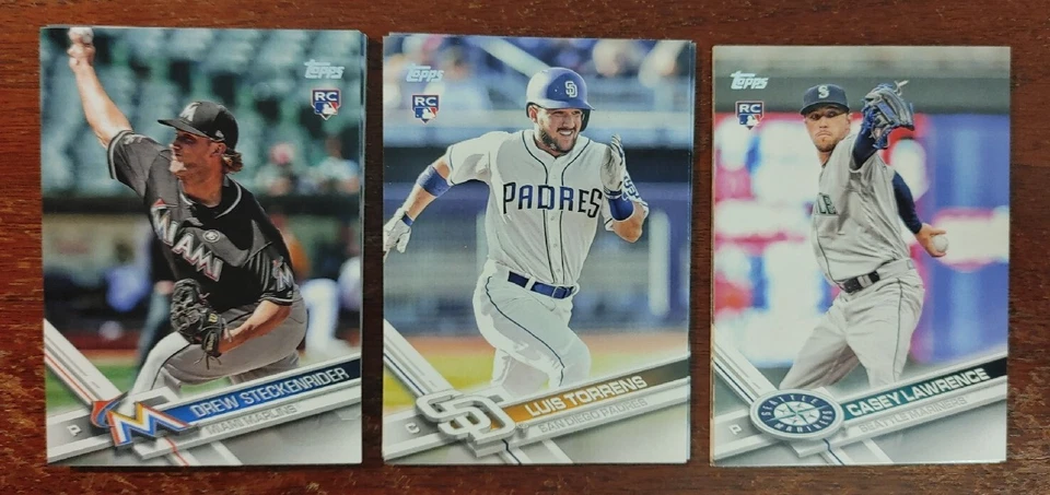 2017 Topps Update base cards Pick from drop down list - Image 1 of 1