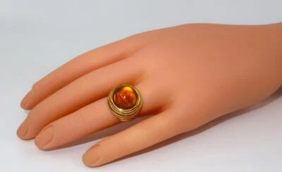 Anillo Vintage Monet Tono Oro con Cabujón Imitación Ámbar, Anillo Talla 6 Foto 1 de 4