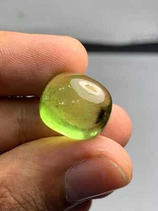 22 ct peridot cabochon 16*14*10mm - Picture 1 of 6