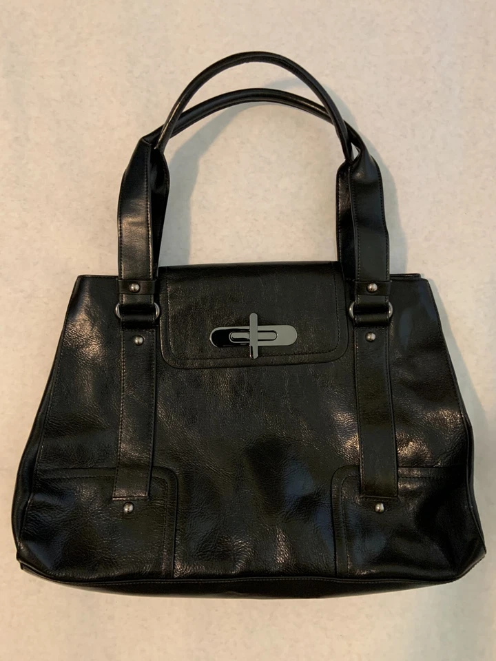 Kenneth Cole Reaction Bolso de Hombro de Cuero Negro Plateado Cierre Torcido Foto 1 de 4