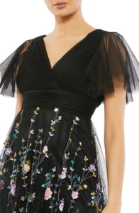 Mac Duggal Size 14 Sequin Floral Embroidery Tulle A-Line Gown, Black Multi, $698 - Picture 1 of 8