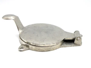 Vintage Cast Metal Small TORTILLA PRESS 5" Round 3 Mounting Holes Unbranded - Picture 1 of 12