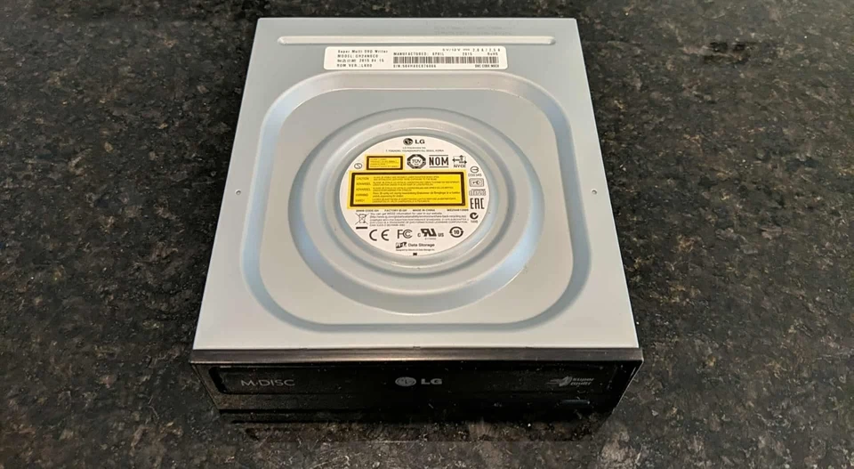 Used LG GH24NSC0 Internal DVD Drive with M-DISC Support SATA (No Box, manual) - Image 1 of 1