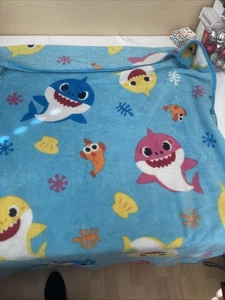Baby Shark neue Überwurf weiche Decke, Größe 46inch mal 40 inch - Bild 1 von 5