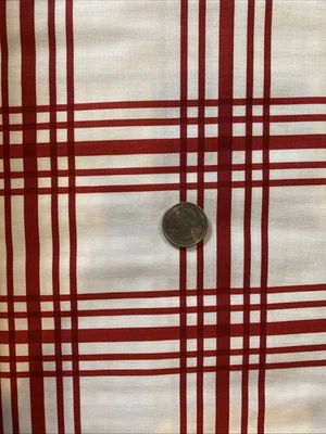 Cotton Quilt Fabric Riley Blake Heirloom Reds 1 Yd Lg Plaid - Image 1 of 4