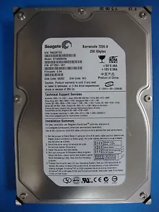 Seagate 250GB IDE 3.5 Hard Drive ST3250623A, 5ND, WU, PN 9Y7263-301, FW 3.04 - Picture 1 of 3
