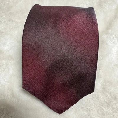 Corbata PIERRE CARDIN Hombre 100% Seda 54" ITALIA Rayas Rojas, Grises y Negras Foto 1 de 4
