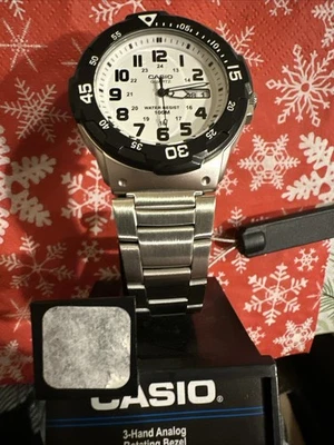 reloj casio hombre MRW200HD-7BV Foto 1 de 4