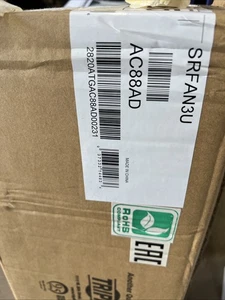 Tripp Lite SRFAN3U SmartRack Fans  3-120V  210 CFM  BRAND NEW - Picture 1 of 3