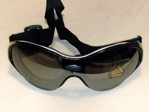 LENTES DE HUMO Estilo Gafas de sol GAFAS DE SOL Marcos negros para hombre mujer Totalmente NUEVAS - Imagen 1 de 5