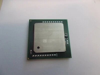Intel CPU Xeon 3000DP 1M 800 Socket 604, SL7PE, #SU- 298 - Image 1 of 2