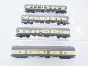 Hornby OO Gauge BR Chocolate & Cream Mk1 Coaches x 4 - Picture 1 of 5