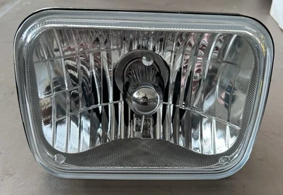 United Pacific Conversion 车头灯 5 X 7 英寸长方形  — 第 1/4 张图片