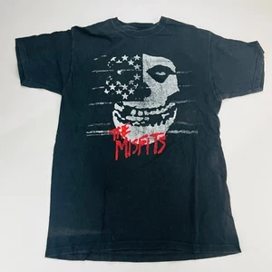Misfits Skull Flag Rock Band Logo T Shirt Black 2017 Size M Medium Free Ship! - Picture 1 of 7
