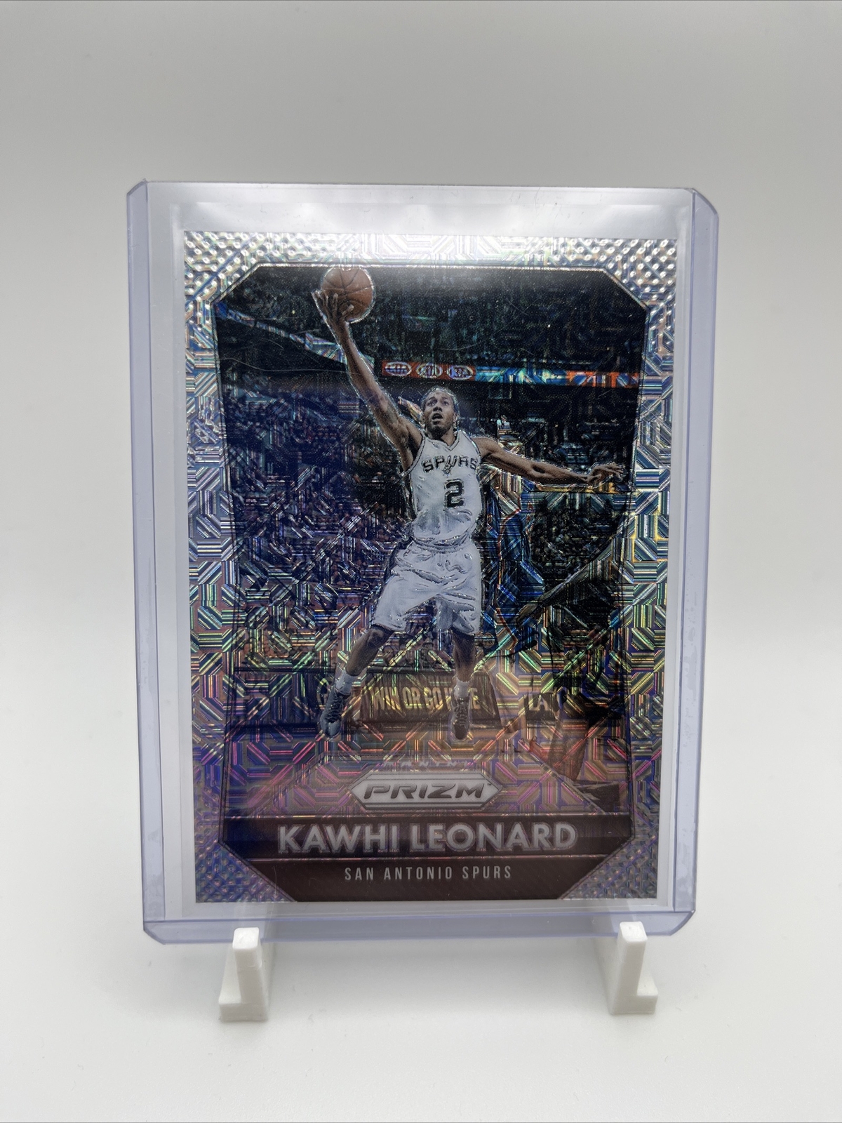 2015 KAWHI LEONARD PANINI MOJO PRIZM TRADING CARD #19/25